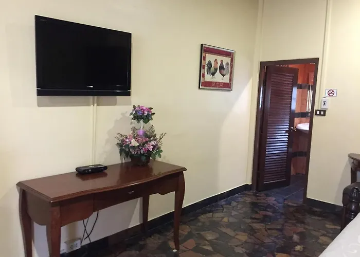 Baan Pak Saap Za Suan Pueng บ้านพัก RATCHABURI PROVINCE